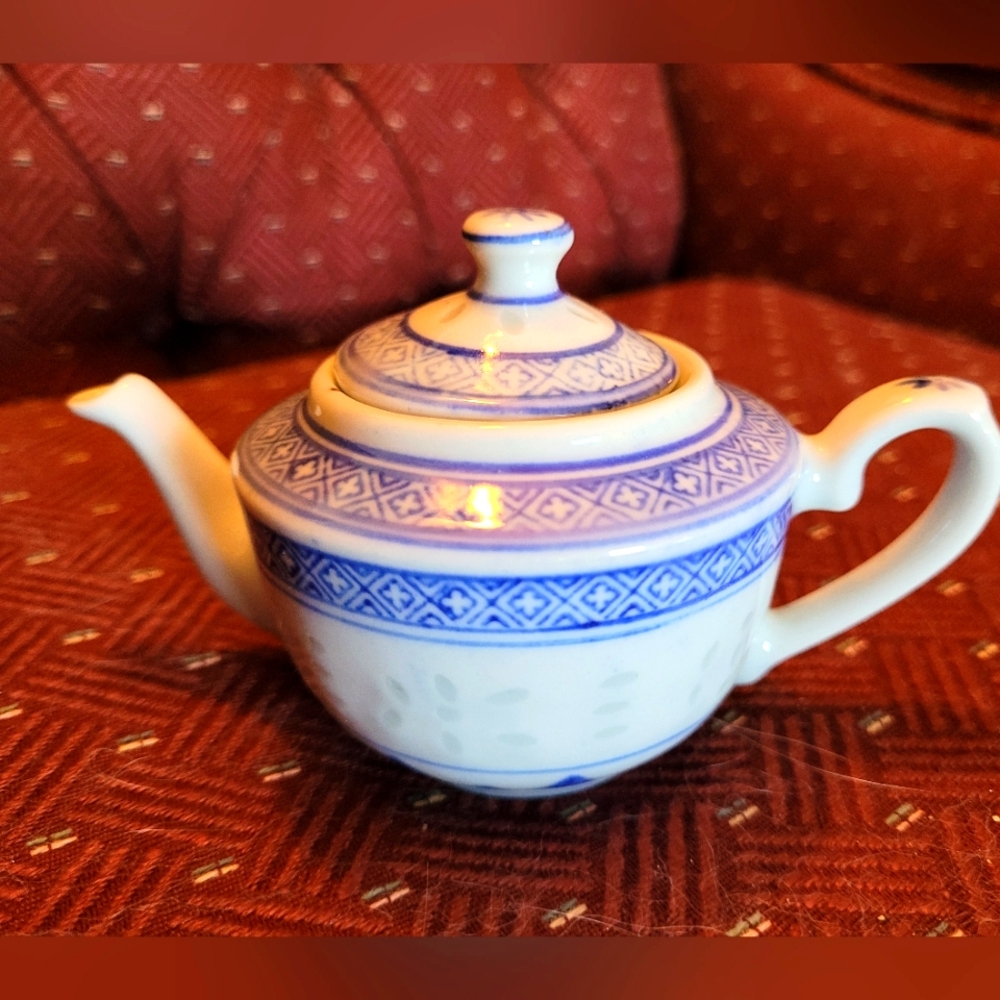 Vintage Porcelain Rice Grain Teapot Cobalt Blue on White